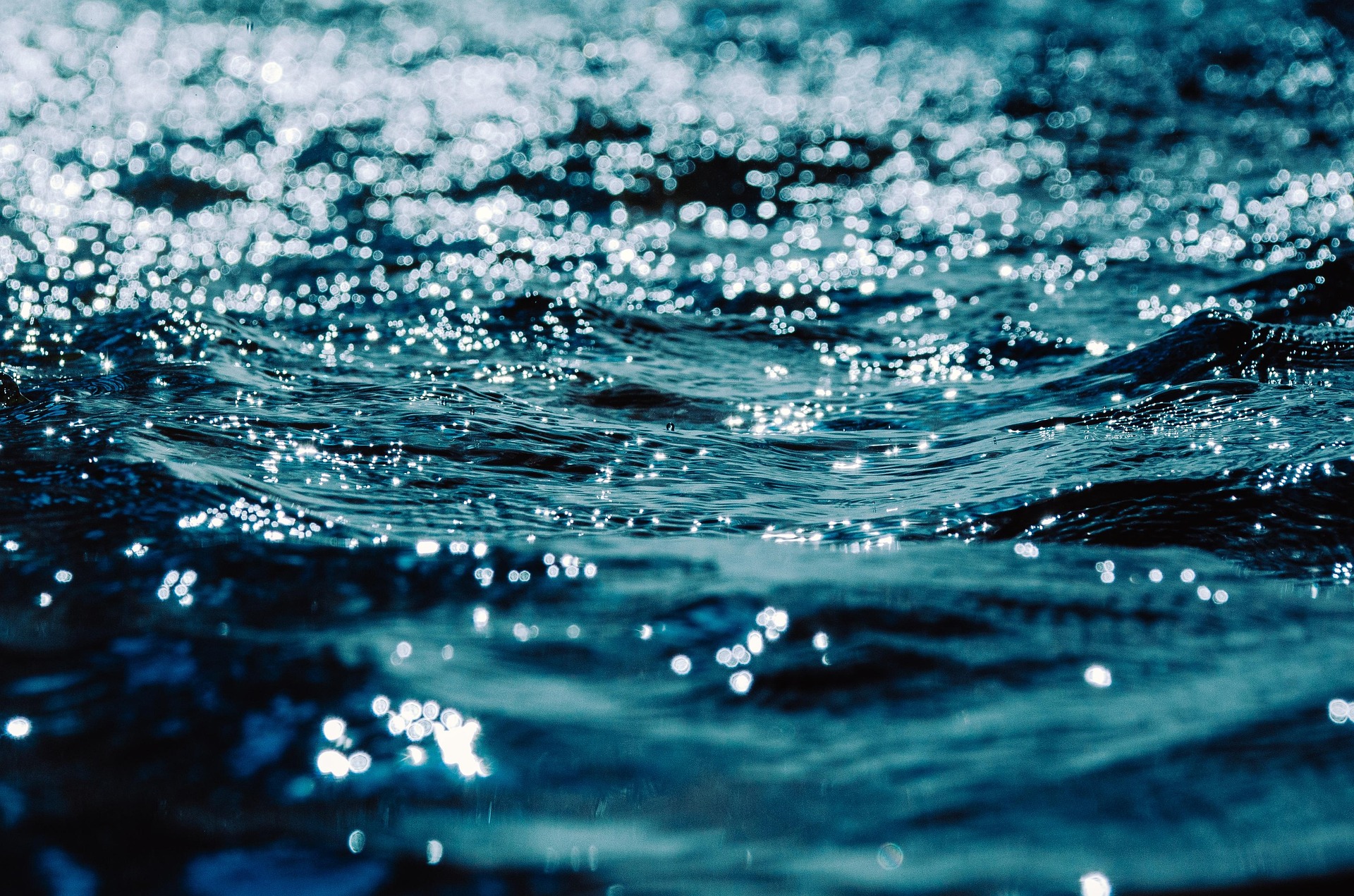 Gladstone Desalination for Hydrogen Business Case, Economics and Finance Advisor